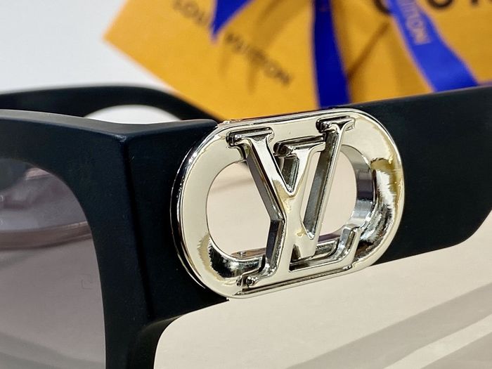 Louis Vuitton Sunglasses Top Quality LVS00185